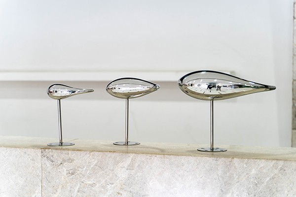 Custom Stainless Steel Fish Sculptures – Abstract Modern Design for Interior & Commercial Display
